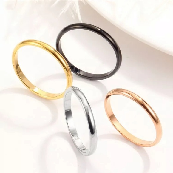 Polished Silver Ring - Picture 6 of 7